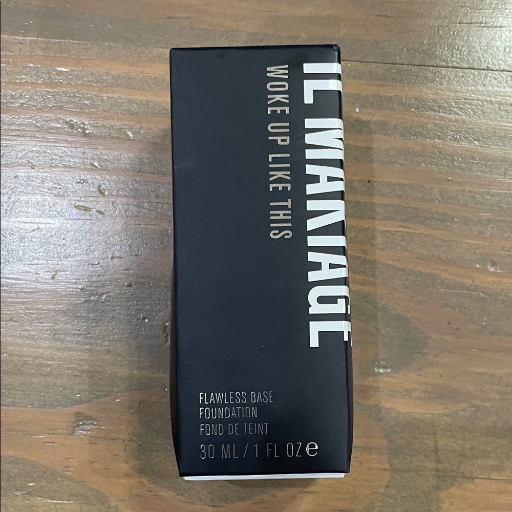 IL MAKIAGE Woke Up Like This Foundation 040
